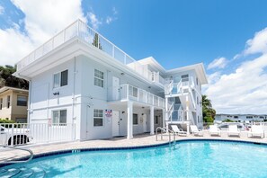 Front of property - Bayshore Breeze (Fort Lauderdale)