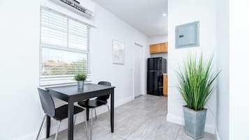 Restauration dans la chambre