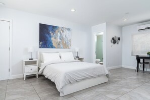 1 bedroom, laptop workspace, iron/ironing board, free WiFi - Bayshore Breeze (Fort Lauderdale)