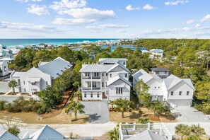 Exterior - Seeking Serenity|Easy Beach Access|Large Private Pool|Golf Cart (Santa Rosa Beach)