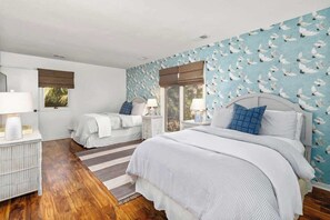 3 chambres, fer et planche à repasser, Wi-Fi gratuit, draps fournis