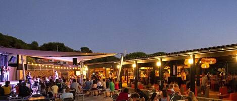 Restaurante al aire libre