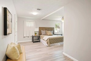 3 多间卧室、WiFi、床单