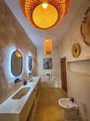 Comfort Villa, Balcony, Beach View | Bathroom | Rainfall showerhead, towels, toilet paper - Solymar Staffed Beach Front Villa   (Jambiani)