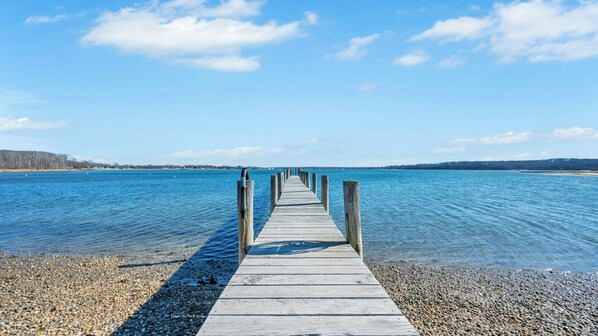 Beach nearby - Spacious North Fork Home in Greenport, Heated Pool, Perfect for Families (Greenport)