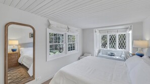 4 chambres, fer et planche à repasser, Wi-Fi, draps fournis