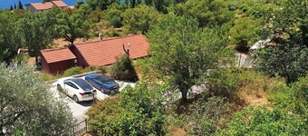 Lovely room (each 80€ for 2 persons) with bathroom (+10€ per day for kitchen)