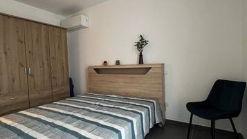 1 Schlafzimmer, Bügeleisen/Bügelbrett, WLAN