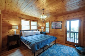 Cabin, Multiple Beds, Hot Tub, Mountain View (Mountain Haven in The Woods) | 3 bedrooms, individually decorated, individually furnished, bed sheets