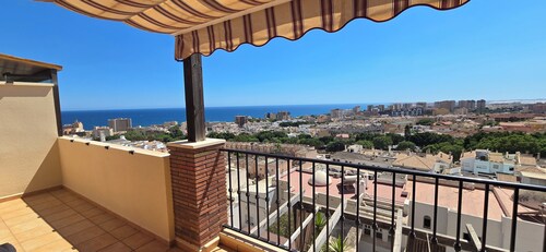 Chic 2-bedroom apartment with WiFi, AC in awesome Aguadulce
