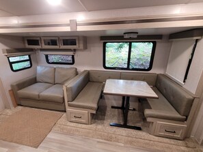 未分类图片，第 5 张，共 11 张，按钮