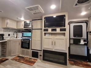 未分类图片，第 3 张，共 11 张，按钮