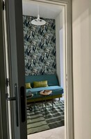 Family Apartment, 1 Double Bed with Sofa bed, Kitchen, Mountain View | Living area