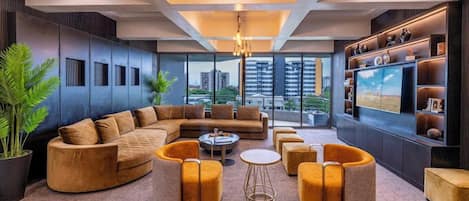 Apartemen Keluarga, balkon, pemandangan kota | Area keluarga