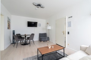 Comfort appartement, niet-roken, keuken | Woonruimte | Flatscreentelevisie