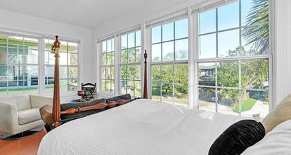 Downtown | Safe Area | Sleeps 4