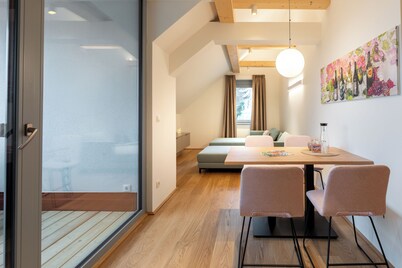 Family apartment near Herberstein Zoo