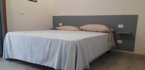 1 bedroom - "Pisogne" room (Lombardia)