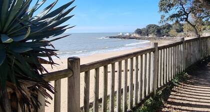 500 m beach studio cabin in residence Cap Atlantic, St Palais/mer swimming pool