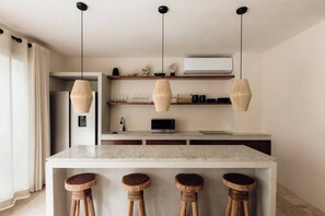 Fridge, microwave, stovetop, coffee/tea maker - Sayana Luxe Tulum Private Villa (Tulum)
