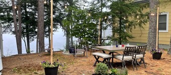 Sweet vintage cottage on Mountain View Lake, 2024 updates, next to Lake Sunapee