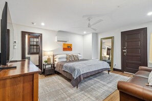 1 bedroom, iron/ironing board, Internet, bed sheets