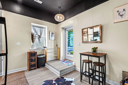 An upscale retreat across from the beach