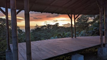 Sundeck