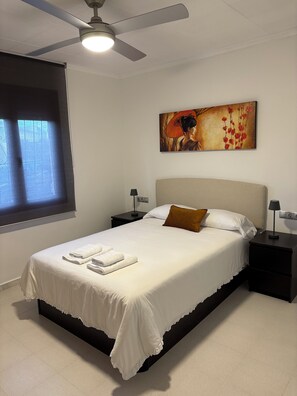 3 bedrooms, iron/ironing board, travel crib, free WiFi