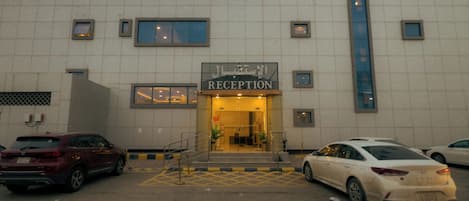 Fachada de la propiedad