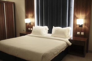 Deluxe Studio | Blackout drapes, iron/ironing board, free WiFi, bed sheets - Reef Al Qassim 2 Hotel Apartments (Buraydah)
