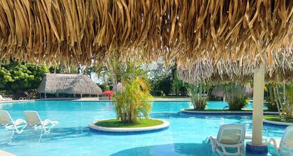 Discover Coronado's Best Area with Pool