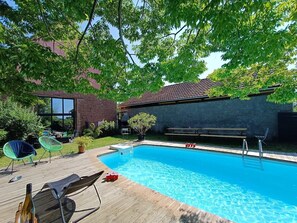 Outdoor pool, a heated pool