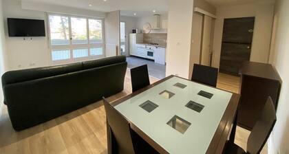 Entire apartment - Angoulême, France