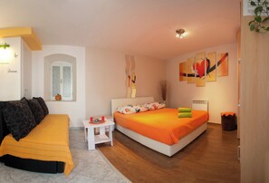 1 Schlafzimmer, Bügeleisen/Bügelbrett, WLAN, Bettwäsche