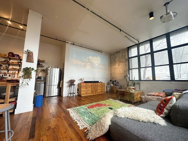 Living area - Sun-Drenched Loft Living in Brooklyn (Brooklyn)