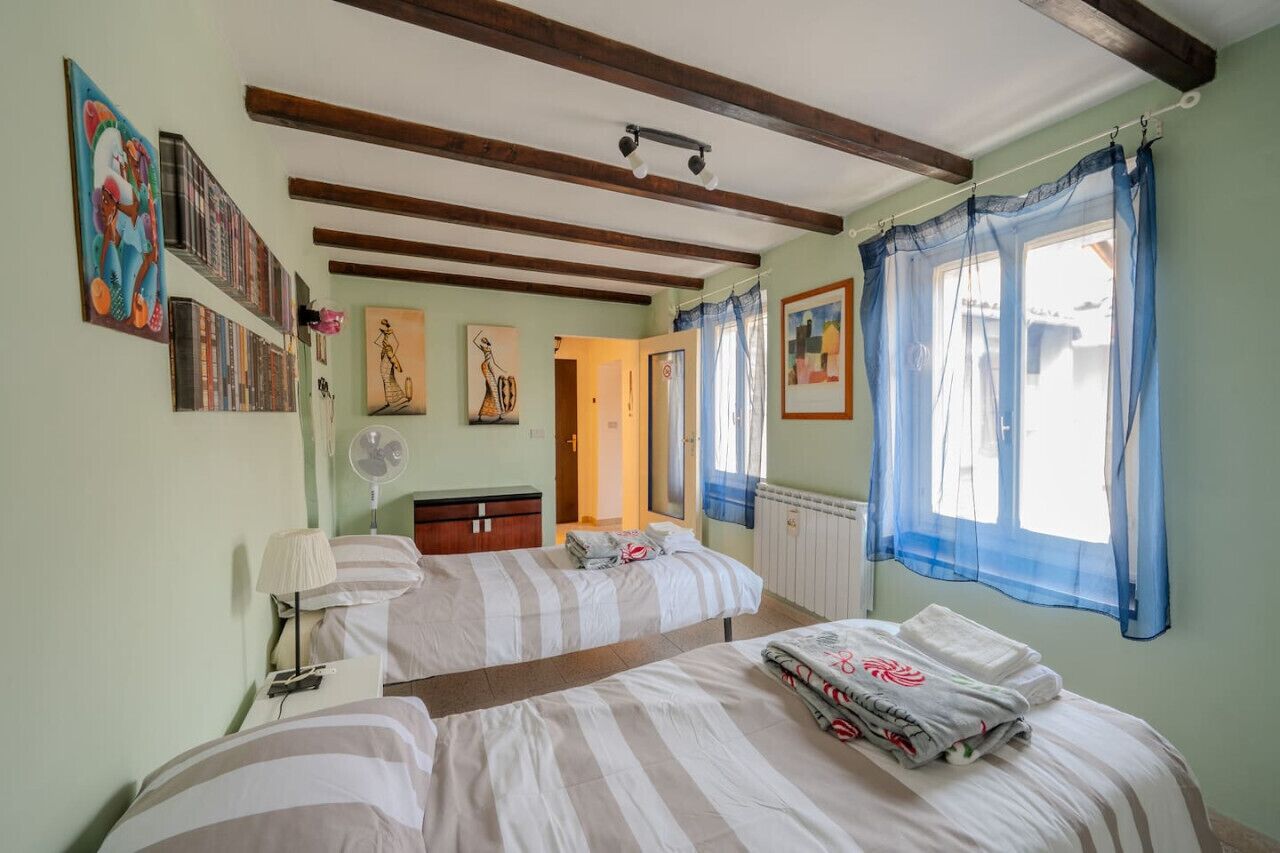 1 Schlafzimmer, Bügeleisen/Bügelbrett, Bettwäsche