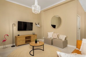 TV - Minimalism Muse | Chic Sea Point Apartment (Cape Town)