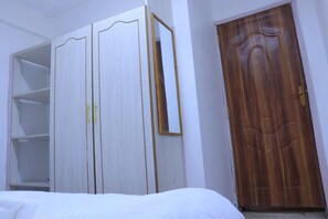 1 Schlafzimmer, Bügeleisen/Bügelbrett, WLAN, Bettwäsche