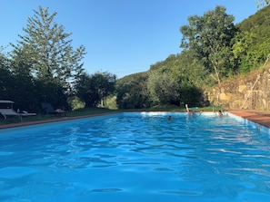 Alberca al aire libre por temporada 