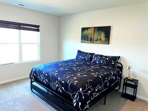 3 bedrooms, iron/ironing board, WiFi, bed sheets