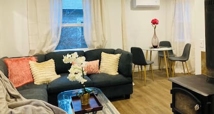 Dafna, Unit 8 - One Bedroom Cabin, Small & Cozy
