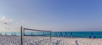 Beautiful Panoramic Corner Unit!!! The view... wow!