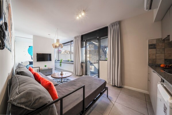 Studio, balkong, byutsikt | Oppholdsområde