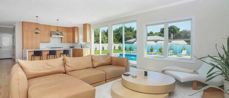 TV connectée, cheminée