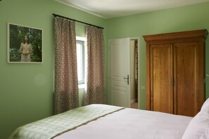 3 slaapkamers, reisbedje, gratis wifi