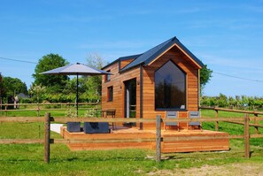 Terrace/patio - Gîtes de France® - La P'tite Georgette (CANOUVILLE)