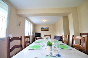 تناول الطعام