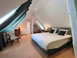 2 bedrooms, travel cot - Gîtes de France® - Le Clos aux Cerises (EU)