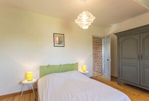 2 soverom, reiseseng for barn og wi-fi (inkludert)